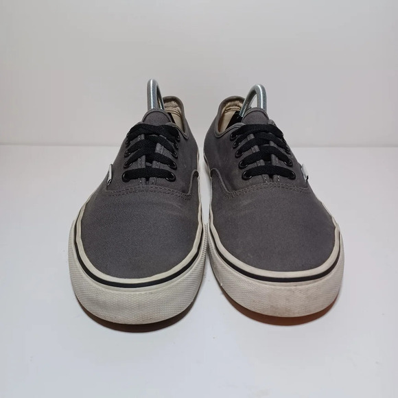 Vans Solid Gray Classic White Sole Lace Up Shoes Men Size 11 TC6D (202 Box 24) - Picture 5 of 9